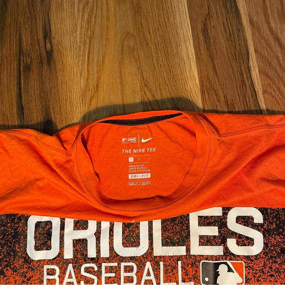 ORIOLES NIKE TSHIRT - Picture 3 of 5